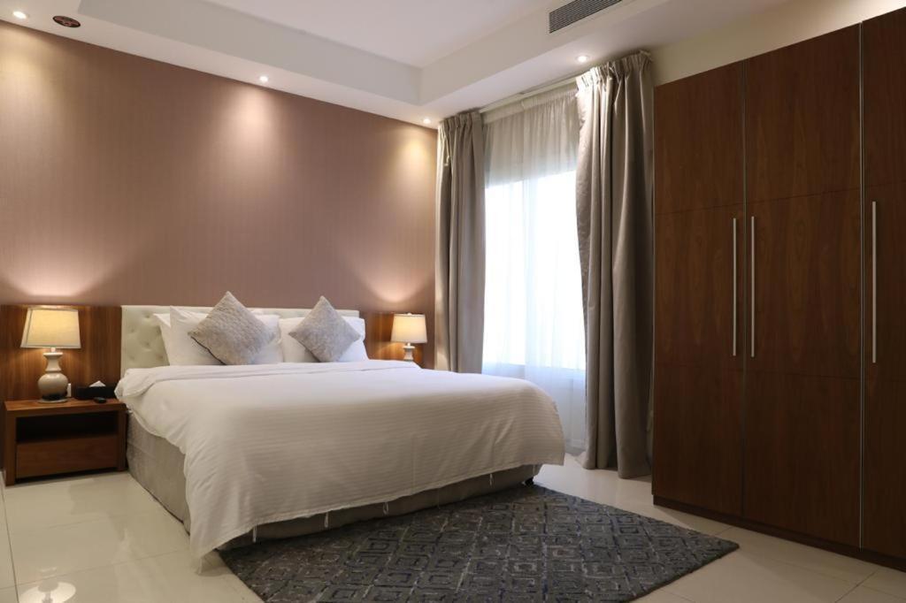 Beach Time Villas Hotel Джедда Экстерьер фото
